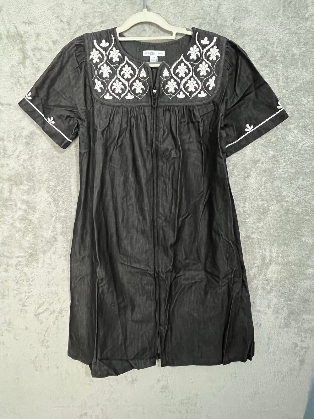 VTG Go Softly Patio Dress Size PP Charcoal Black Embroidered Boho Pockets NWT